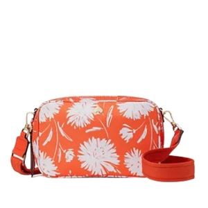 KATE SPADE ORANGE JAE BLOSSOMS CAMERA BAG NWT
